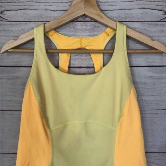 Lululemon Run: Pace Tank in Mellow Neon Yellow Stripe Open Back - Picture 5 of 5